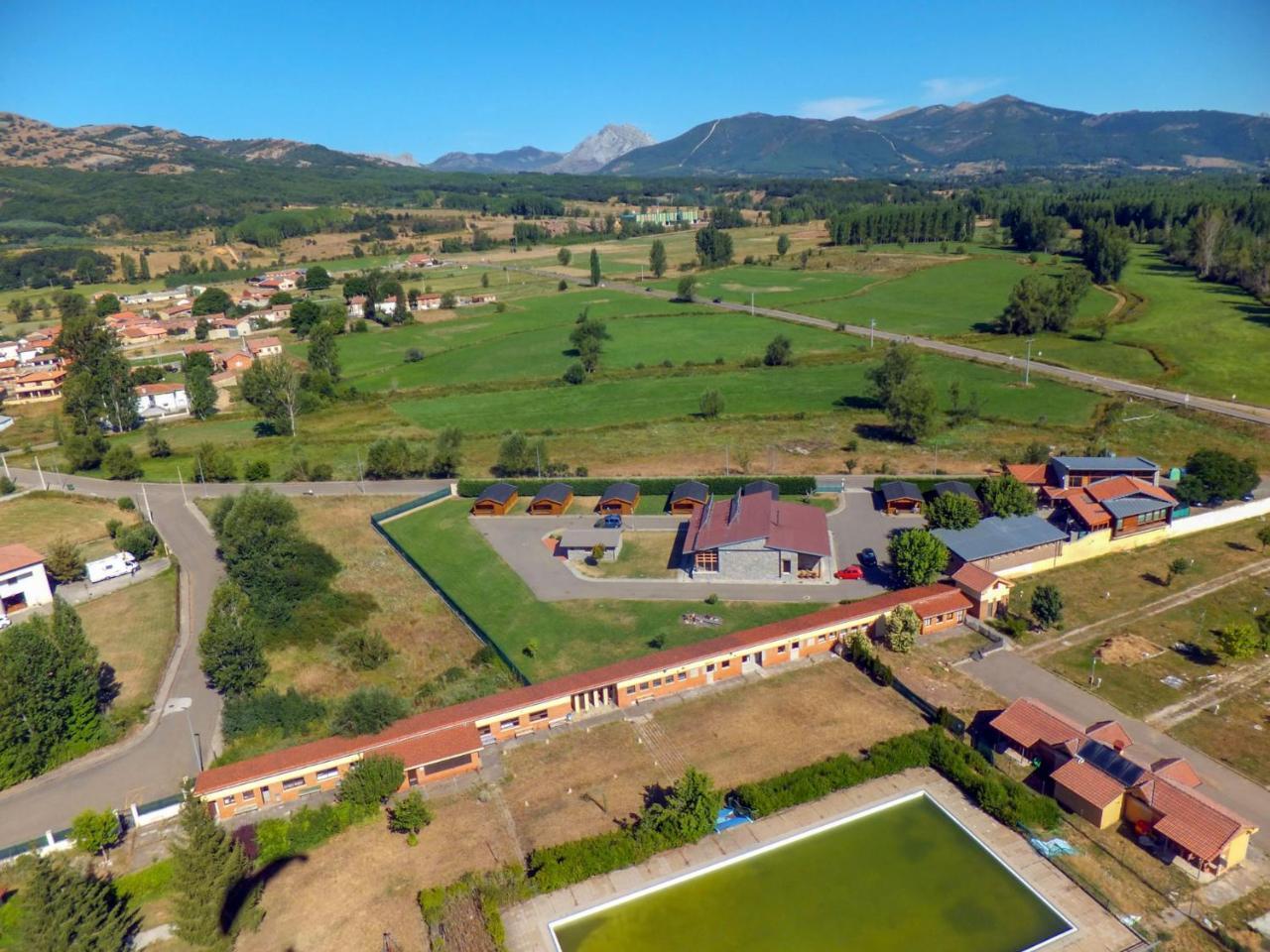 Las Cabanas Vegaquemada Exteriér fotografie